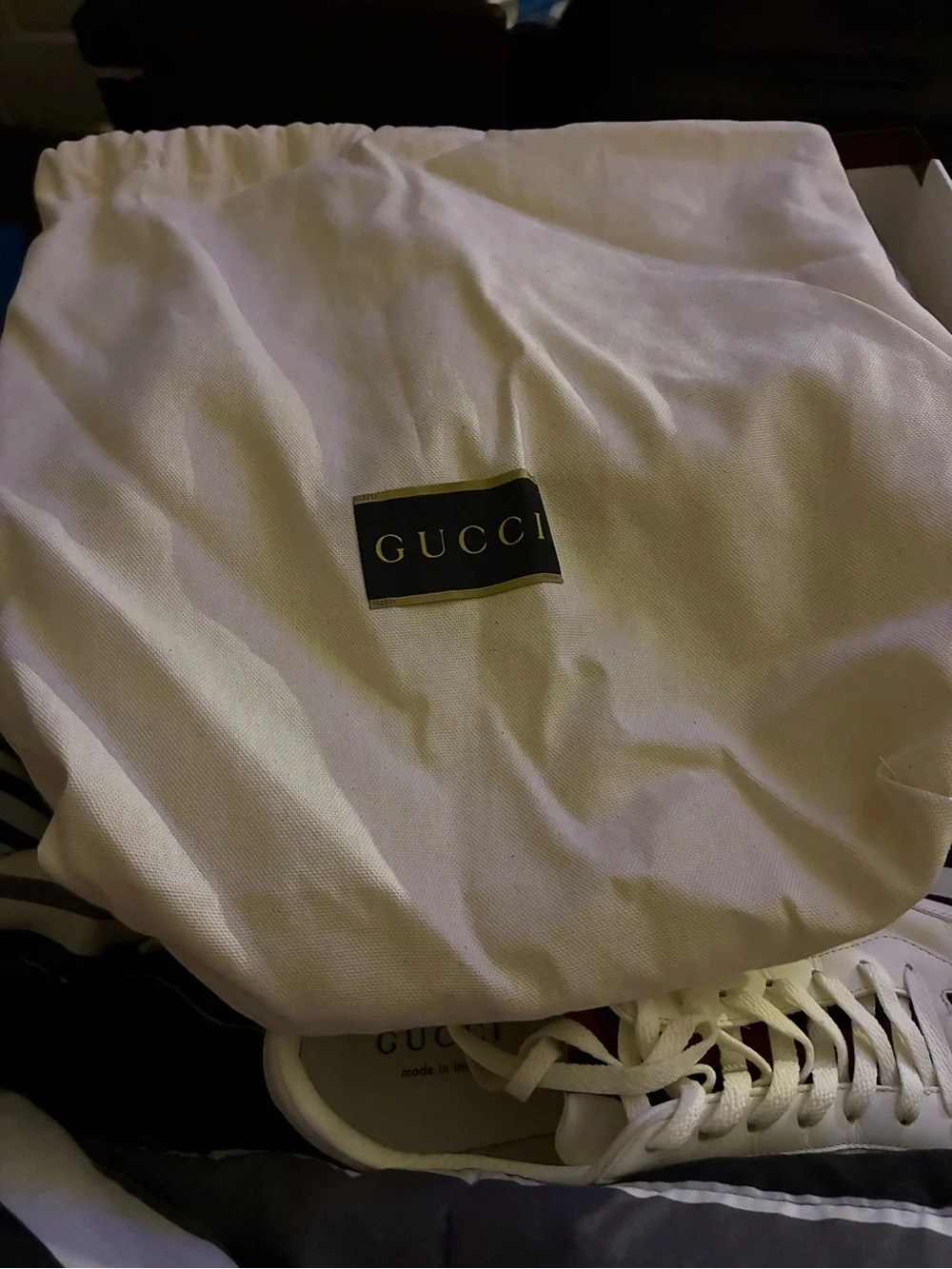 Gucci White Leather Sneakers with Red and Green Stripe Detail